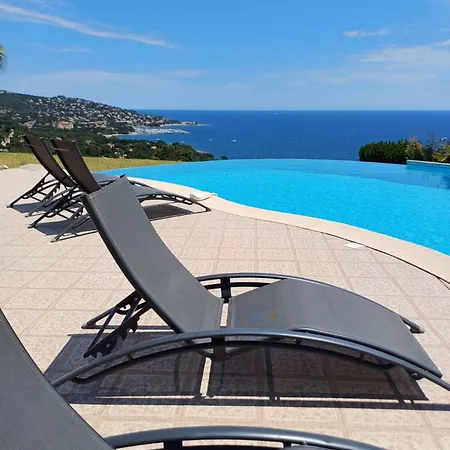 Villa Vue Panoramique Mer A 3 Minutes De La Plage, 5 *